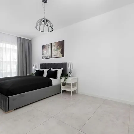 Nowoczesny Z Balkonem Blisko Plazy By Renters Apartmán Miedzyzdroje