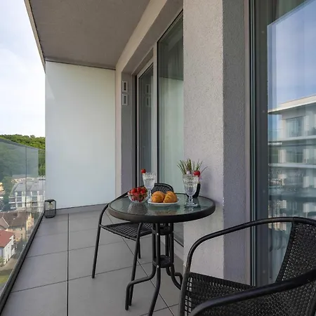 Nowoczesny Z Balkonem Blisko Plazy By Renters Apartmán Miedzyzdroje